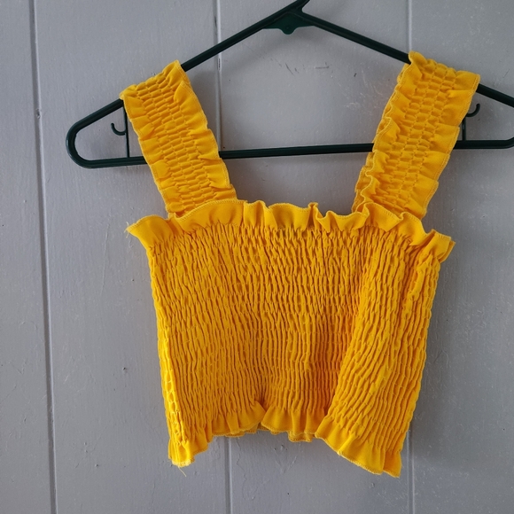 SHEIN CROP TOP - Picture 3 of 3